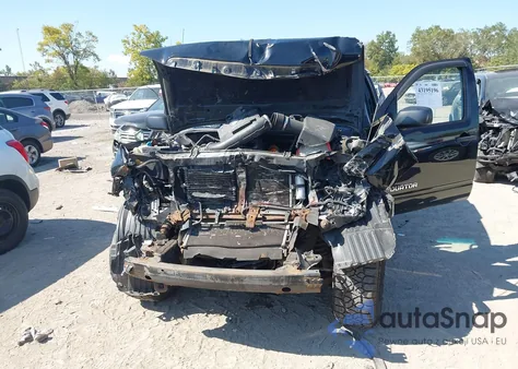 2012 Suzuki Equator Sport from USA, damaged, VIN 5Z61D0FV2CC448644